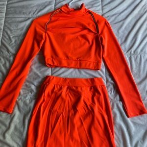 Long sleeve two piece skirt set